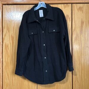 Womens medium Fornia black shacket